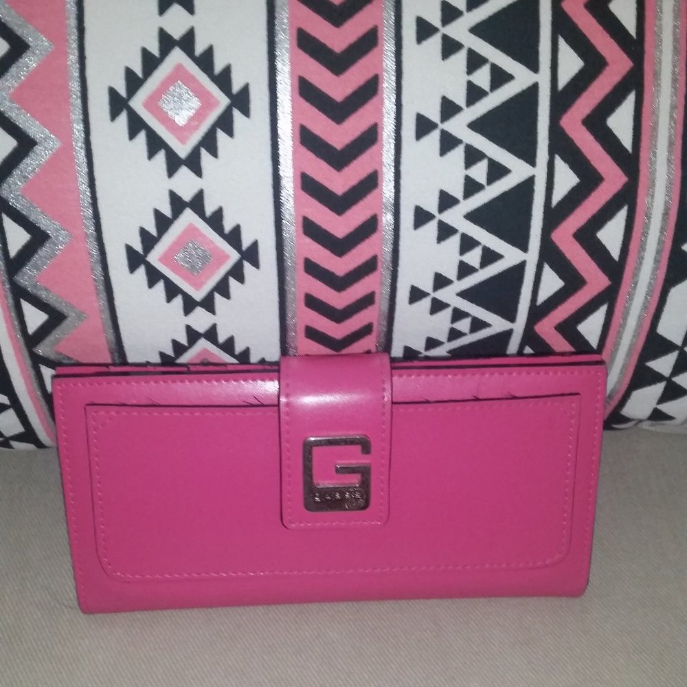 Guess pink wallet